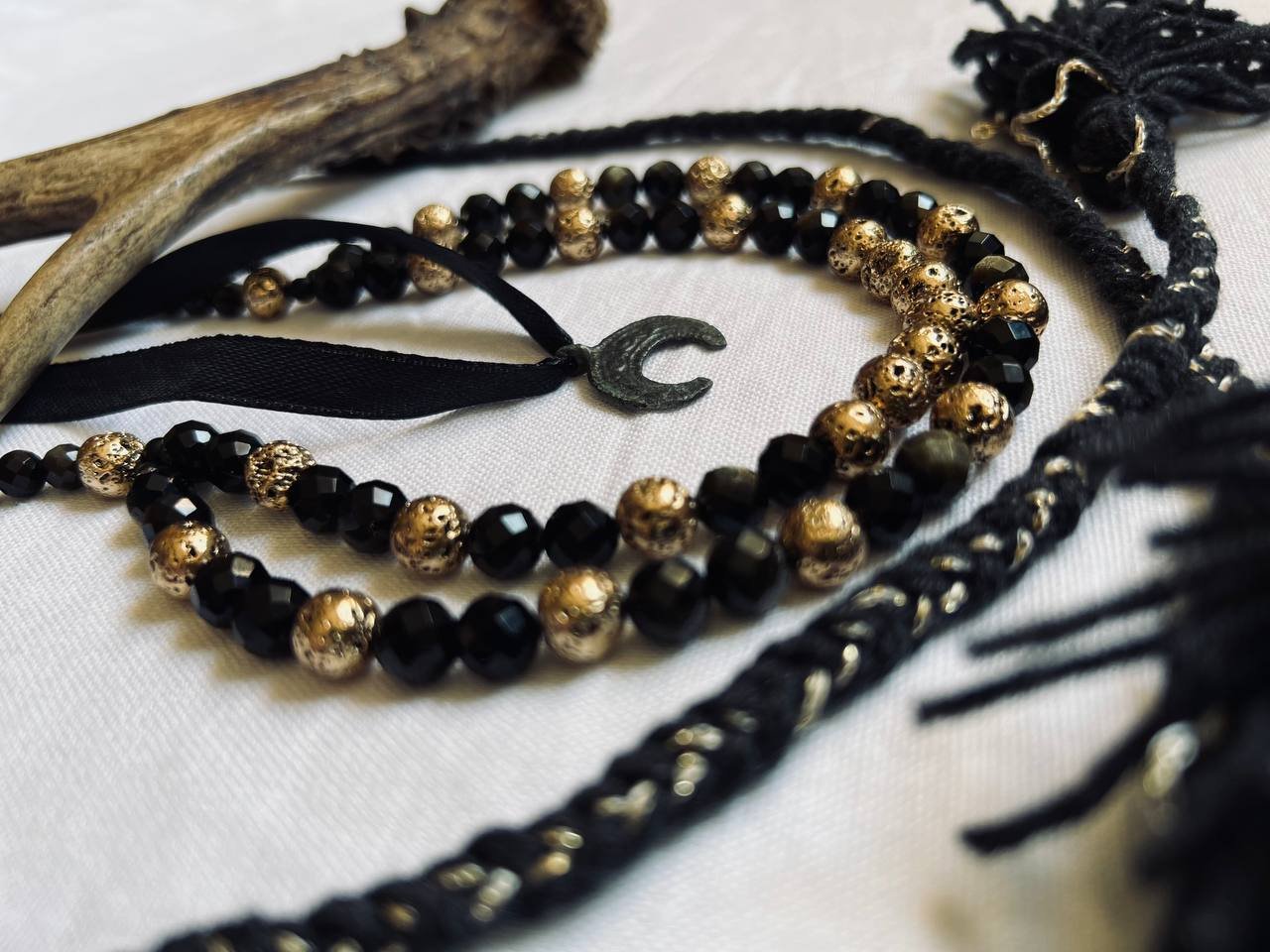 Black Obsidian and Gold Necklace with Tassels - зображення 11