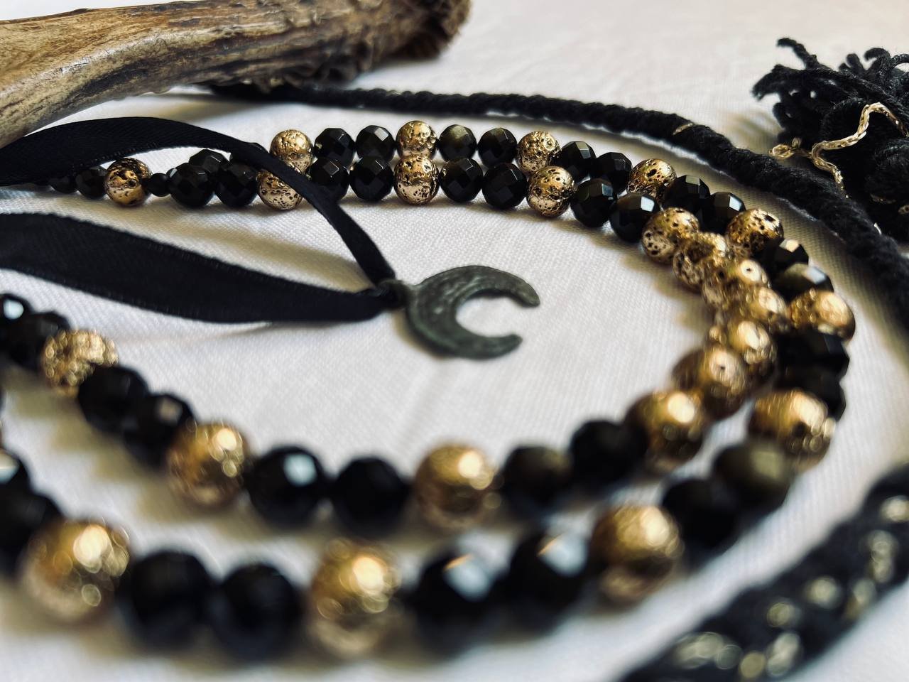 Black Obsidian and Gold Necklace with Tassels - зображення 10