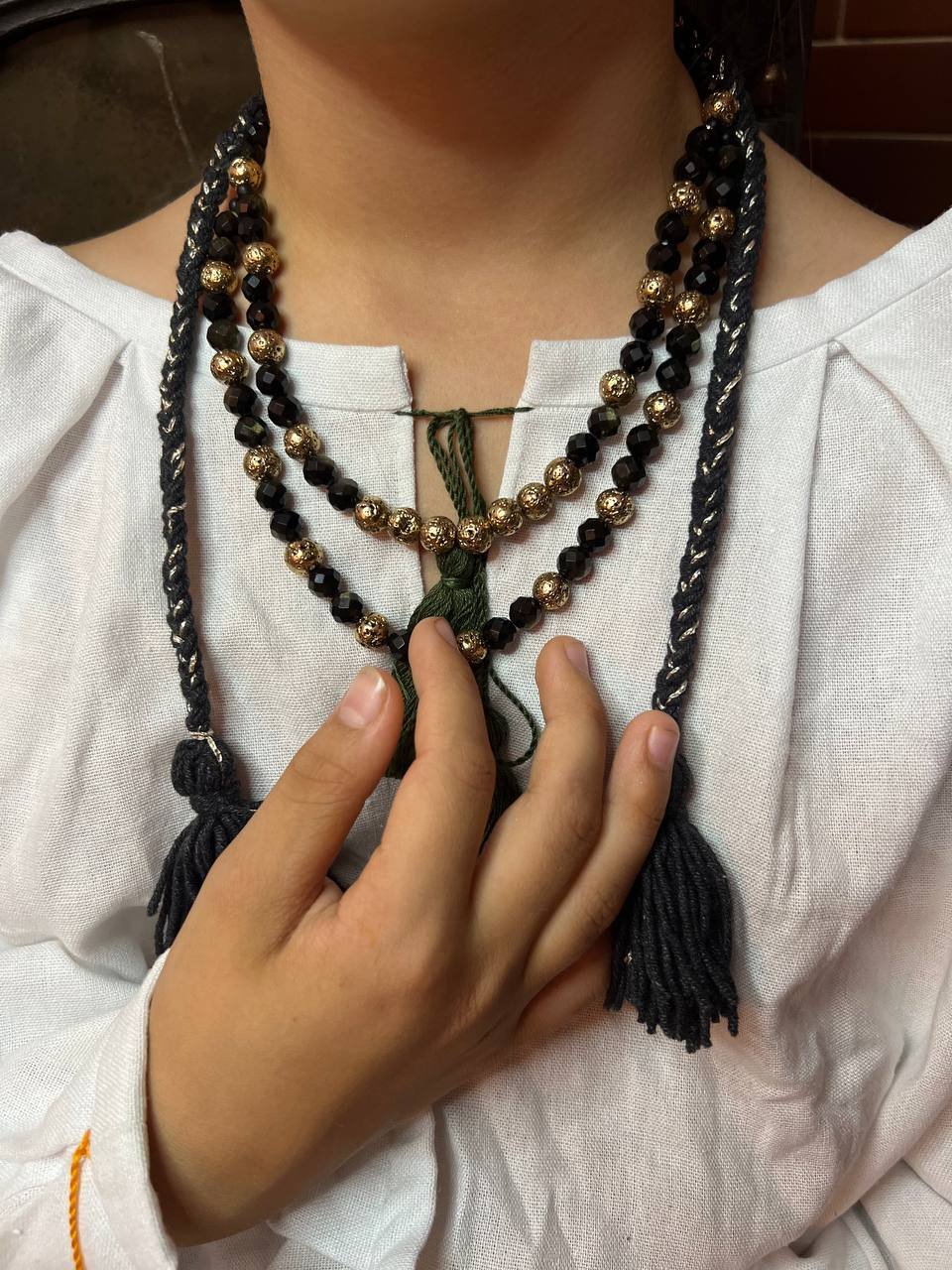Black Obsidian and Gold Necklace with Tassels - зображення 3
